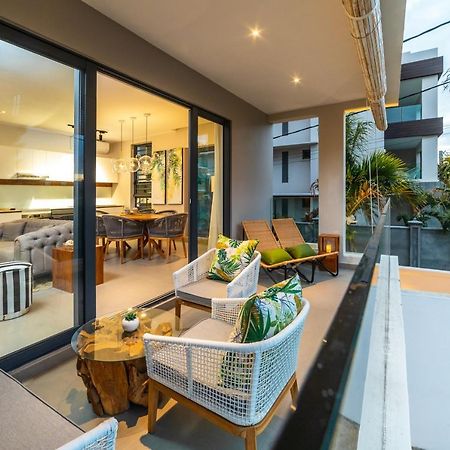 One Bay Residence Grand Bay Luaran gambar