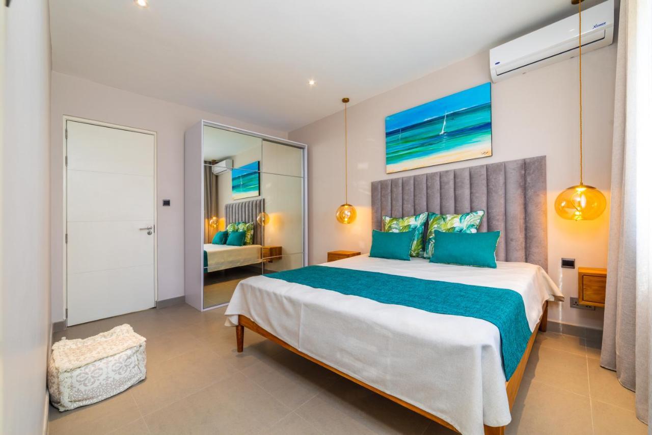 One Bay Residence Grand Bay Luaran gambar