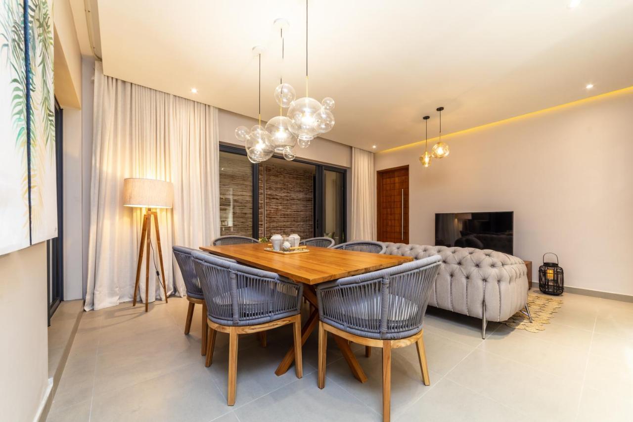 One Bay Residence Grand Bay Luaran gambar